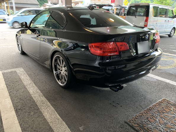 平成23年/BMW320i/クーペ/ブラック/普通自動車